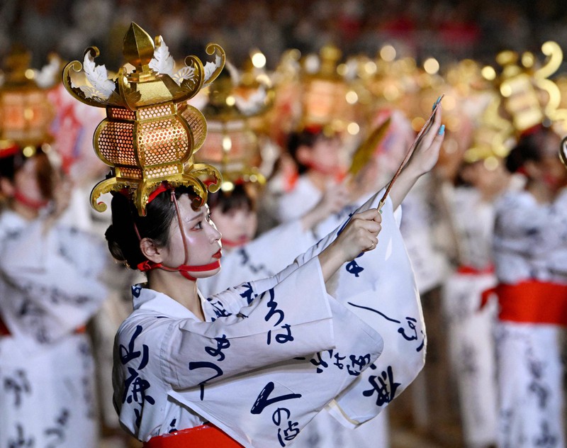 เทศกาลโคมไฟยามากะ จังหวัดคุมาโมโตะ